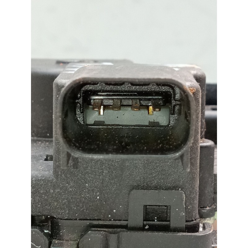 Recambio de motor cierre centralizado porton para kia stonic (yb) 1.0 t-gdi referencia OEM IAM  5p 