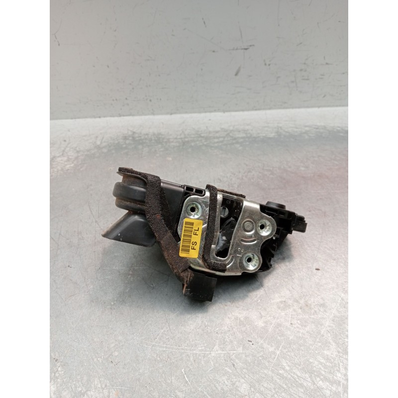 Recambio de motor cierre centralizado delantero izquierdo para kia stonic (yb) 1.0 t-gdi referencia OEM IAM 81310H8040 5P 
