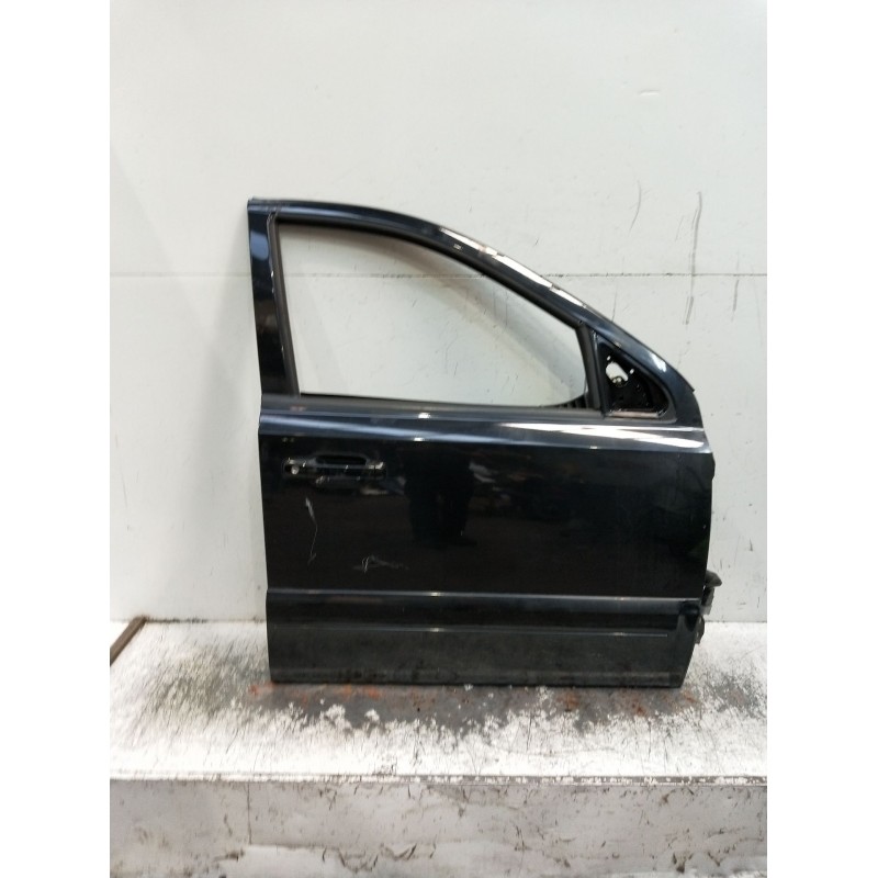 Recambio de puerta delantera derecha para kia sorento i (jc) 2.5 crdi referencia OEM IAM  5P 