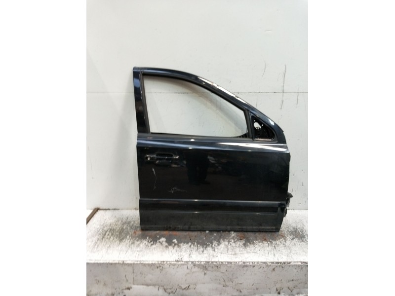 Recambio de puerta delantera derecha para kia sorento i (jc) 2.5 crdi referencia OEM IAM  5P 