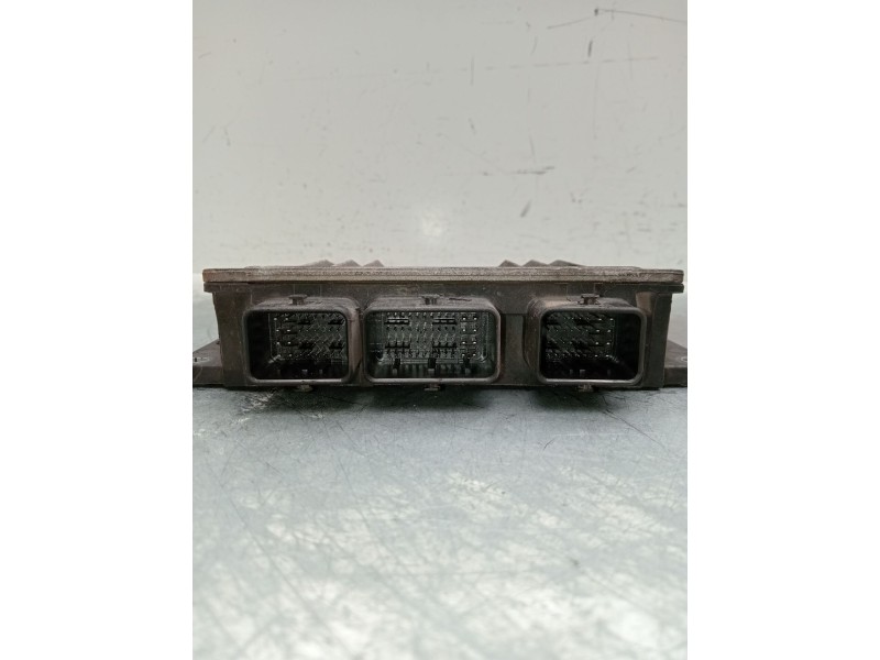 Recambio de centralita motor uce para renault megane ii sedán (lm0/1_) 1.5 dci (lm02, lm13, lm2a) referencia OEM IAM 8200334419 