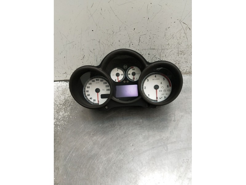 Recambio de cuadro instrumentos para alfa romeo gt (937_) 1.9 jtd (937cxn1b) referencia OEM IAM 110080264011 156050197 270206029