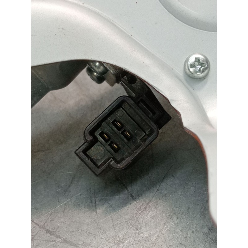 Recambio de motor limpia trasero para kia stonic (yb) 1.0 t-gdi referencia OEM IAM 98700H8000 035111900 