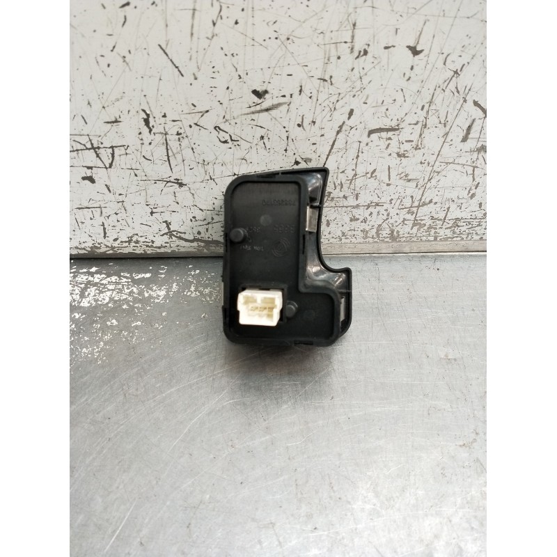Recambio de mando elevalunas delantero derecho para alfa romeo gt (937_) 1.9 jtd (937cxn1b) referencia OEM IAM 735263170 3P 