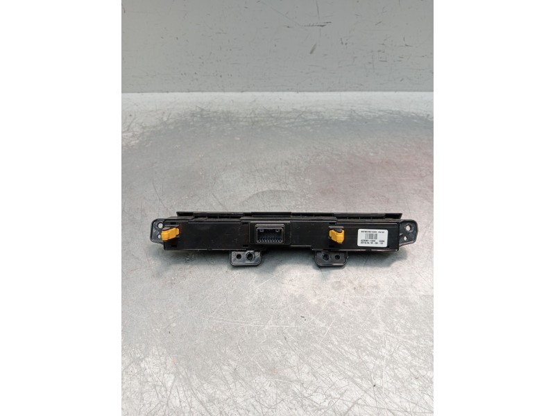 Recambio de mando multifuncion para kia stonic (yb) 1.0 t-gdi referencia OEM IAM 4D63611000 93790H8010WK 