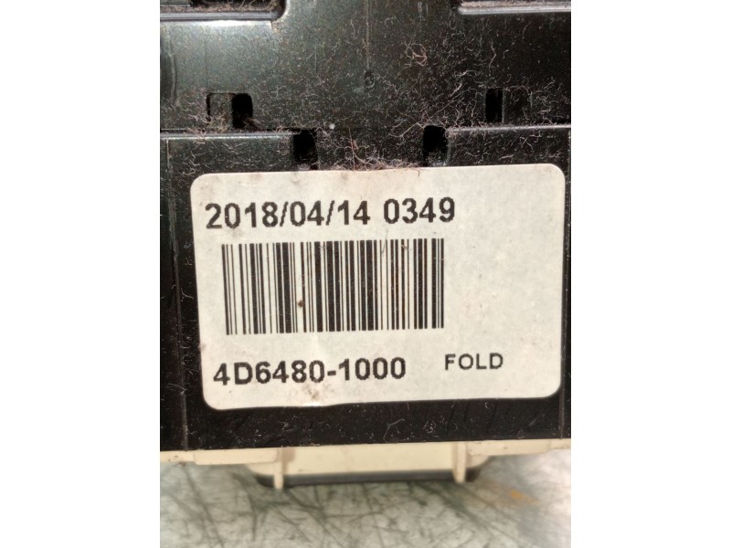 Recambio de mando multifuncion para kia stonic (yb) 1.0 t-gdi referencia OEM IAM 4D64801000  