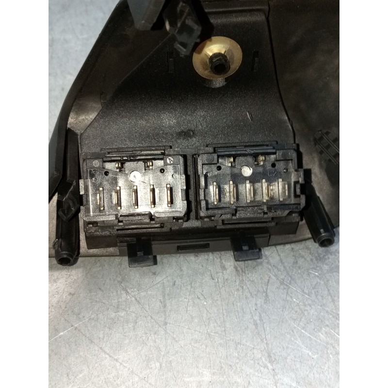 Recambio de mando elevalunas delantero izquierdo para citroën xantia (x1_, x2_) 2.0 i 16v referencia OEM IAM 9566650077  
