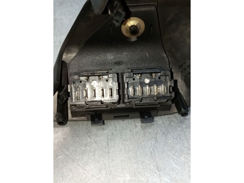 Recambio de mando elevalunas delantero izquierdo para citroën xantia (x1_, x2_) 2.0 i 16v referencia OEM IAM 9566650077  