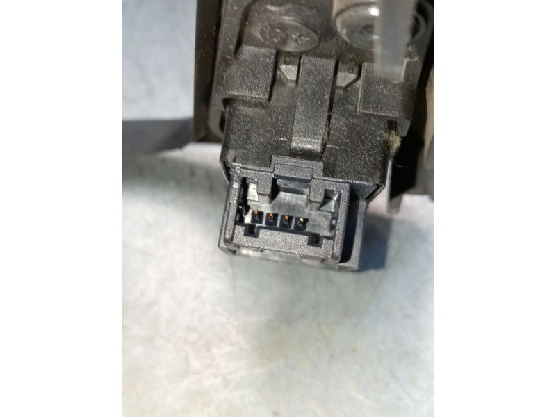 Recambio de mando elevalunas delantero izquierdo para citroën xantia (x1_, x2_) 2.0 i 16v referencia OEM IAM 9566650077  