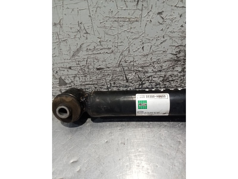 Recambio de amortiguador trasero derecho para kia stonic (yb) 1.0 t-gdi referencia OEM IAM S6055300H8600  