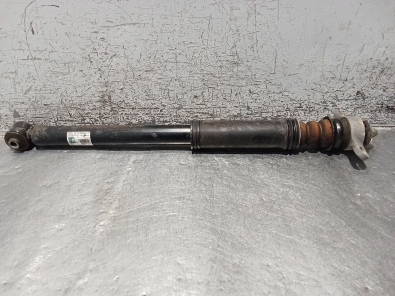 Recambio de amortiguador trasero izquierdo para kia stonic (yb) 1.0 t-gdi referencia OEM IAM S6055300H8600  