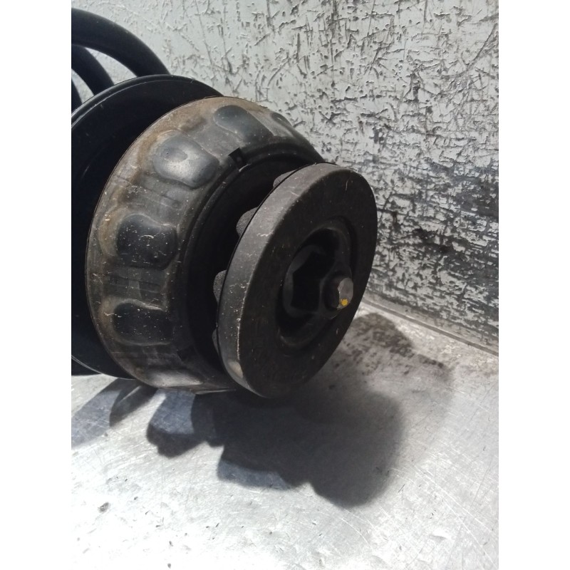 Recambio de amortiguador delantero derecho para kia stonic (yb) 1.0 t-gdi referencia OEM IAM 54660H8600  