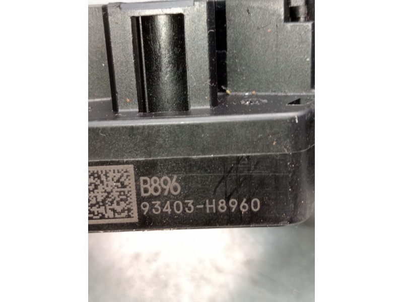 Recambio de mando luces para kia stonic (yb) 1.0 t-gdi referencia OEM IAM 93403H8960  