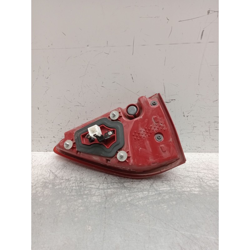 Recambio de piloto trasero izquierdo interior para kia stonic (yb) 1.0 t-gdi referencia OEM IAM   