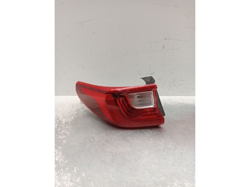 Recambio de piloto trasero izquierdo para kia stonic (yb) 1.0 t-gdi referencia OEM IAM   