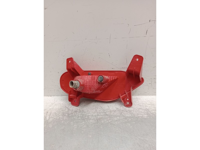 Recambio de piloto trasero derecho paragolpes para kia stonic (yb) 1.0 t-gdi referencia OEM IAM 92406H8  