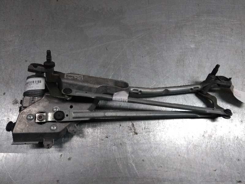 Recambio de motor limpia delantero para ford fiesta (ccn) 1.25 16v cat referencia OEM IAM 0390241574 8A6117B571AB 3397021585 8A6