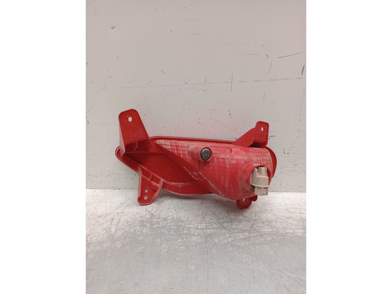 Recambio de piloto trasero izquierdo paragolpes para kia stonic (yb) 1.0 t-gdi referencia OEM IAM 92405H8  