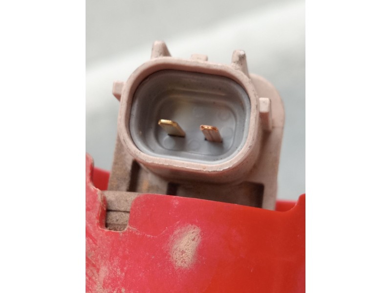 Recambio de piloto trasero izquierdo paragolpes para kia stonic (yb) 1.0 t-gdi referencia OEM IAM 92405H8  