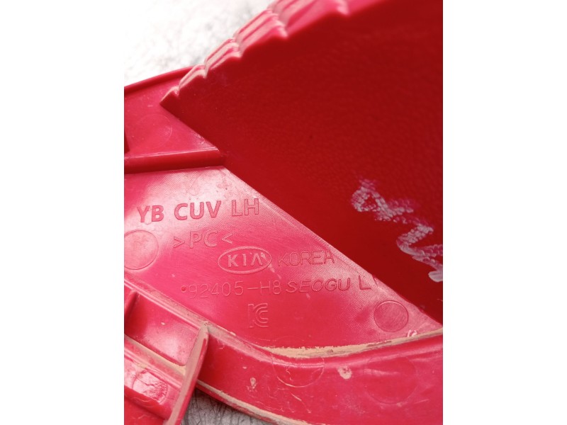 Recambio de piloto trasero izquierdo paragolpes para kia stonic (yb) 1.0 t-gdi referencia OEM IAM 92405H8  