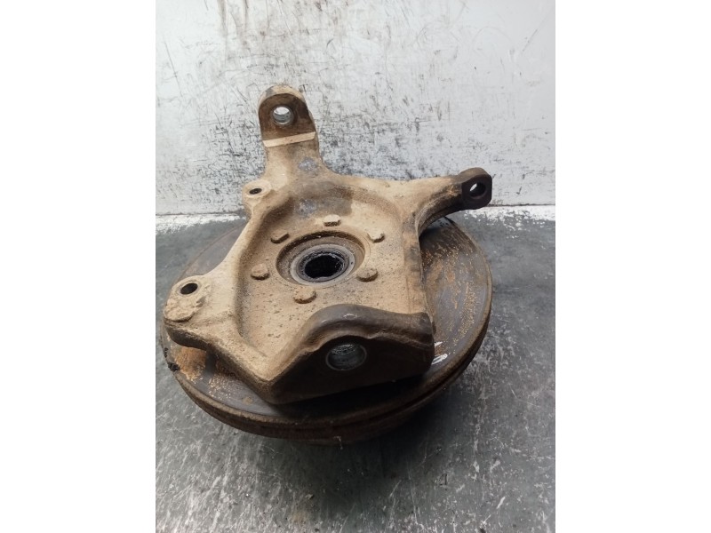 Recambio de mangueta delantera izquierda para tata xenon pick-up 2.2 dicor 4x4 referencia OEM IAM   