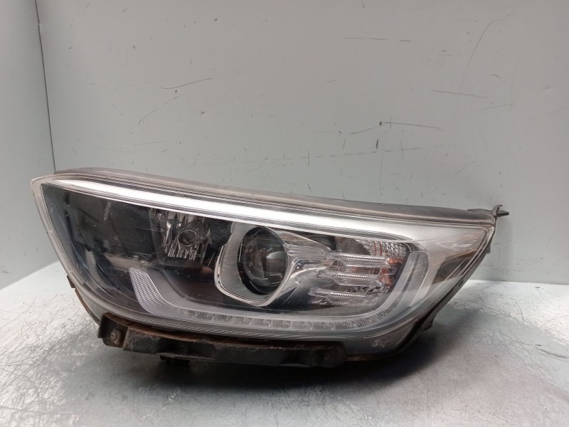 Recambio de faro izquierdo para kia stonic (yb) 1.0 t-gdi referencia OEM IAM   