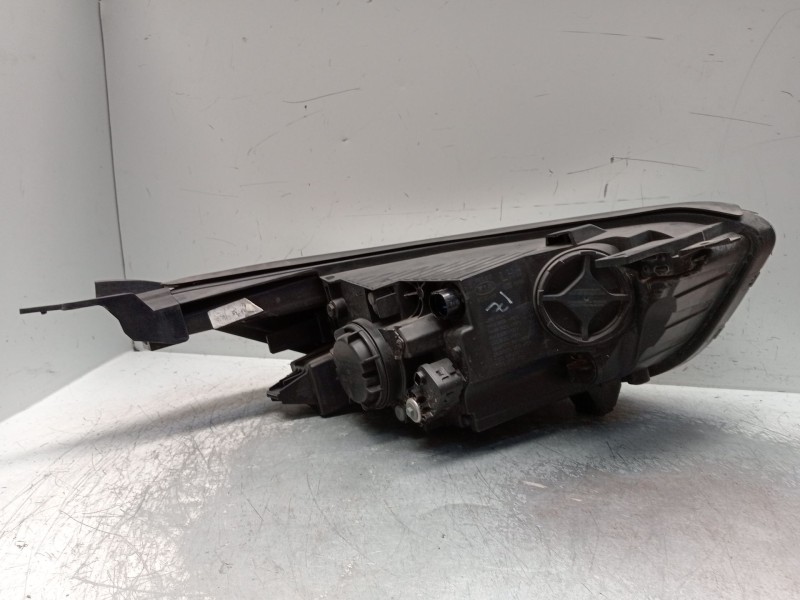 Recambio de faro izquierdo para kia stonic (yb) 1.0 t-gdi referencia OEM IAM   