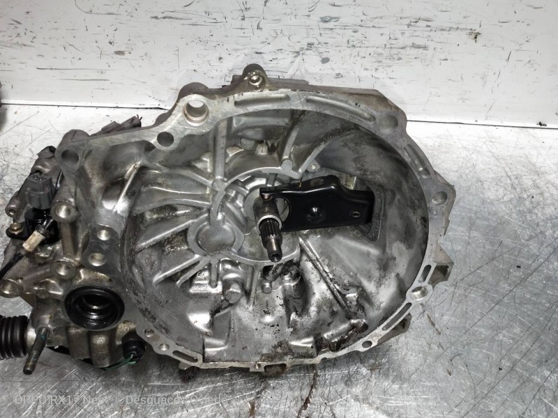 Recambio de caja cambios para mazda premacy (cp) 1.9 16v cat referencia OEM IAM   