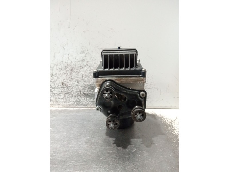 Recambio de abs para volkswagen passat b6 (3c2) 2.0 tdi 16v referencia OEM IAM 3C0614095Q 16027202 16027002A