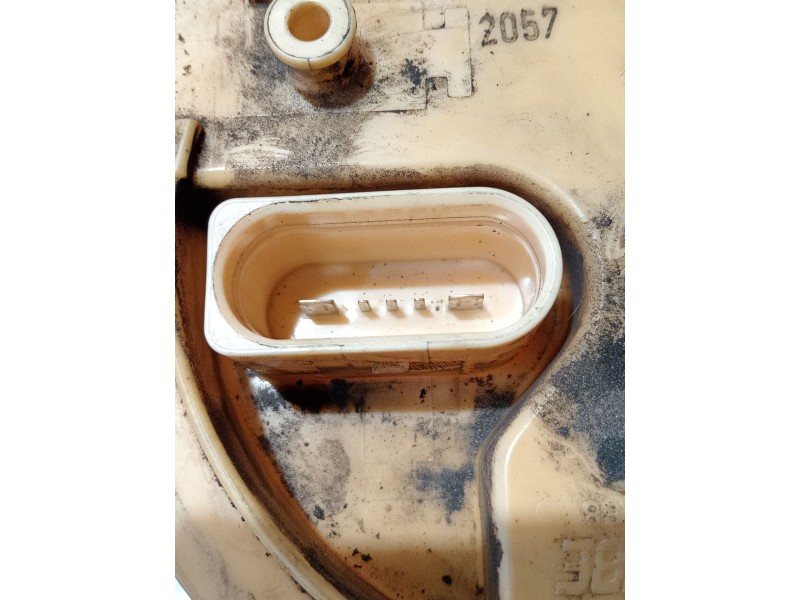 Recambio de bomba combustible para volkswagen passat b6 (3c2) 2.0 tdi 16v referencia OEM IAM 3C0919050G  