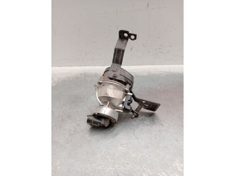 Recambio de faro antiniebla derecho para kia stonic (yb) 1.0 t-gdi referencia OEM IAM   