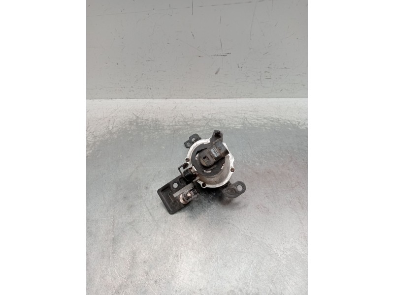 Recambio de faro antiniebla izquierdo para kia stonic (yb) 1.0 t-gdi referencia OEM IAM   