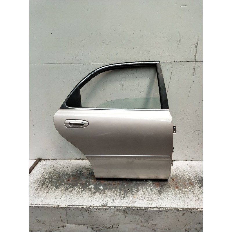 Recambio de puerta trasera derecha para mazda 626 iv hatchback (ge) 2.5 24v (ge5p) referencia OEM IAM  4P 