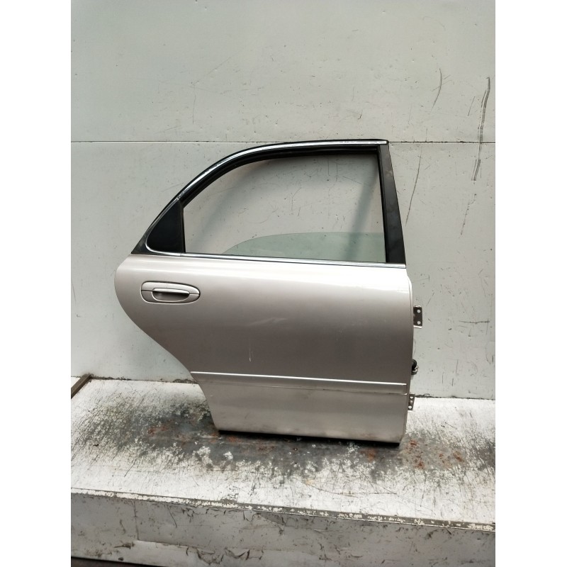 Recambio de puerta trasera derecha para mazda 626 iv hatchback (ge) 2.5 24v (ge5p) referencia OEM IAM  4P 