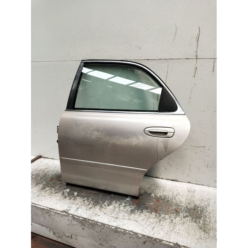 Recambio de puerta trasera izquierda para mazda 626 iv hatchback (ge) 2.5 24v (ge5p) referencia OEM IAM  4P 