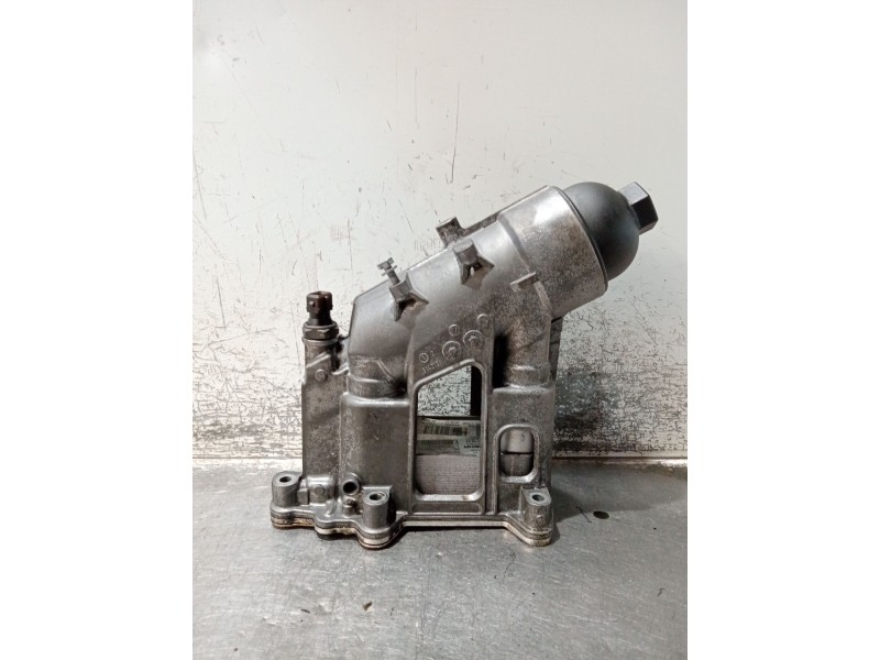 Recambio de enfriador aceite motor para bmw serie 3 coupe (e92) 320d referencia OEM IAM 51750610 11427797392 