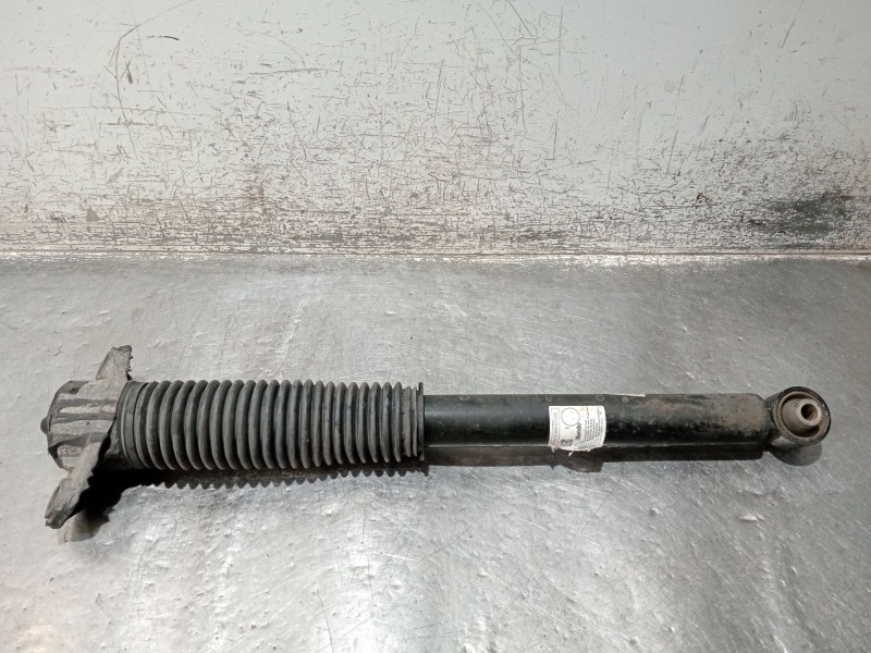 Recambio de amortiguador trasero derecho para hyundai tucson (tl, tle) 1.7 crdi referencia OEM IAM D70055300D7000  