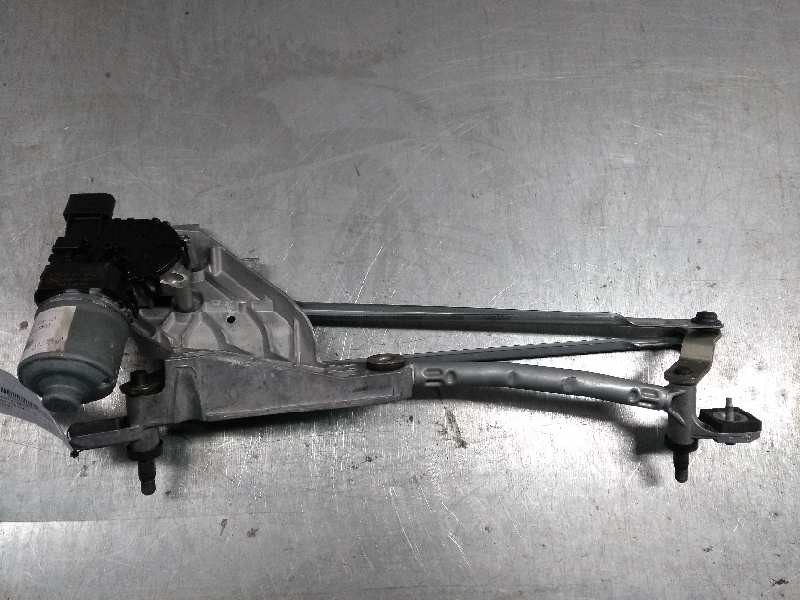 Recambio de motor limpia delantero para ford fiesta (ccn) sync edition referencia OEM IAM 0390241574 8A6117B571AB 3397021586 8A6