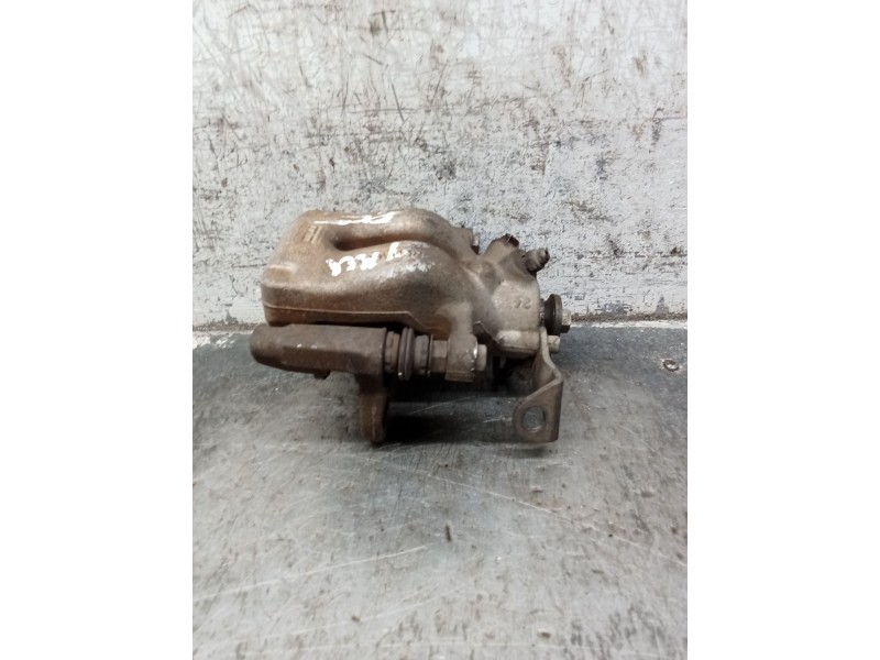 Recambio de pinza freno trasera derecha para renault clio iii (br0/1, cr0/1) 1.5 dci (br0h, cr0h, cr1s, br1s) referencia OEM IAM