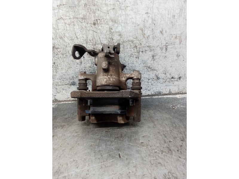 Recambio de pinza freno trasera derecha para renault clio iii (br0/1, cr0/1) 1.5 dci (br0h, cr0h, cr1s, br1s) referencia OEM IAM