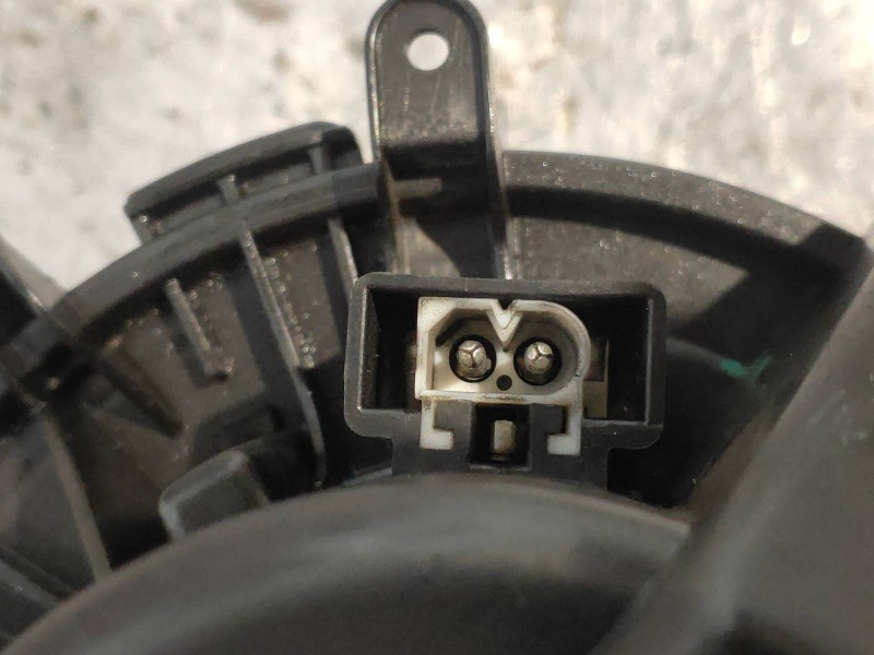 Recambio de motor calefaccion para volkswagen crafter caja cerrada caja cerrada 35 referencia OEM IAM E7169  