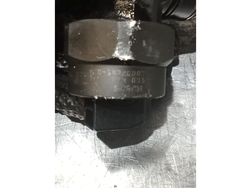 Recambio de inyector para volkswagen passat variant (3b5) comfortline referencia OEM IAM 0414720007 038130073F BOSCH