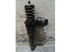Recambio de inyector para volkswagen passat variant (3b5) comfortline referencia OEM IAM 0414720007 038130073F BOSCH