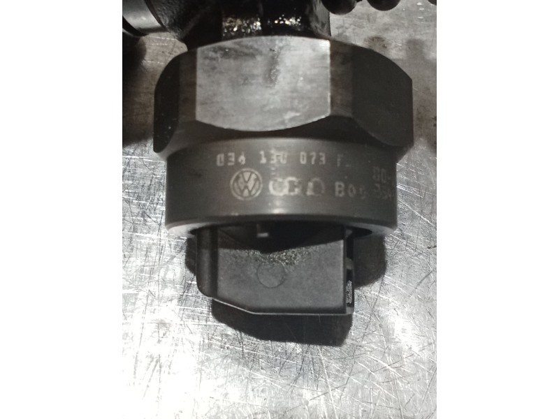 Recambio de inyector para volkswagen passat variant (3b5) comfortline referencia OEM IAM 0414720007 038130073F BOSCH