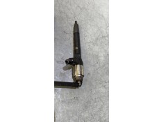 Recambio de inyector para opel zafira tourer selective referencia OEM IAM 55570012  