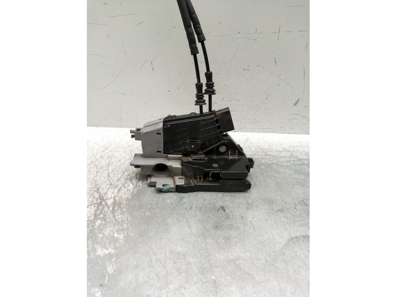 Recambio de motor cierre centralizado delantero derecho para hyundai tucson (tl, tle) 1.7 crdi referencia OEM IAM 81320D7500 5P 