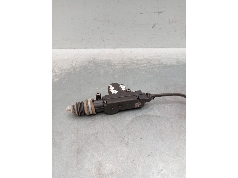 Recambio de motor cierre centralizado delantero derecho para tata xenon pick-up 2.2 dicor 4x4 referencia OEM IAM  2P 