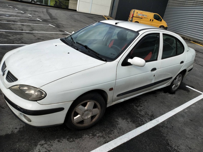 renault megane i fase 2 classic (la..) del año 2003 renault megane i fase 2 classic (la..) del año 2003