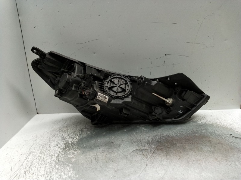 Recambio de faro izquierdo para hyundai tucson (tl, tle) 1.7 crdi referencia OEM IAM 92101D7200 L009D20173P 92101D7XXX