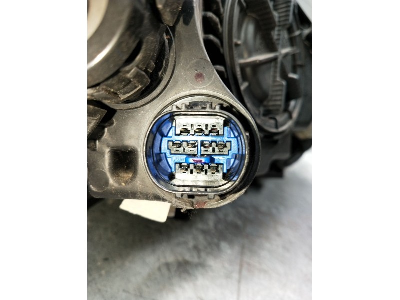 Recambio de faro izquierdo para hyundai tucson (tl, tle) 1.7 crdi referencia OEM IAM 92101D7200 L009D20173P 92101D7XXX